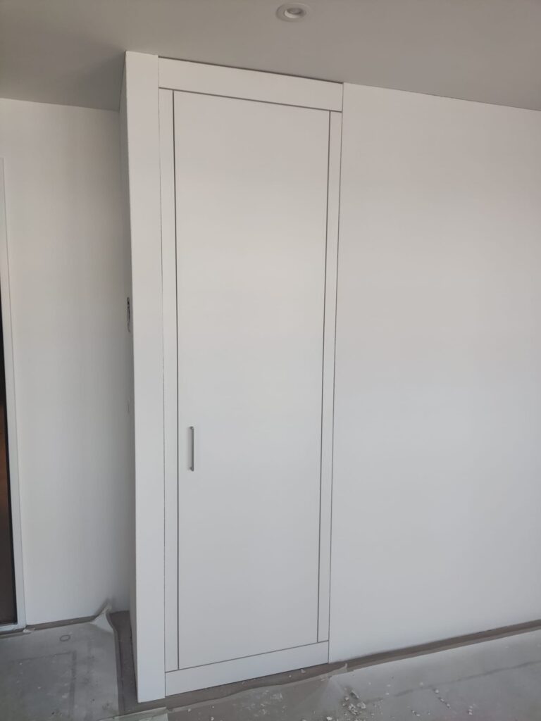 Einbauschrank montiert – Referenz BEMO Montagen
